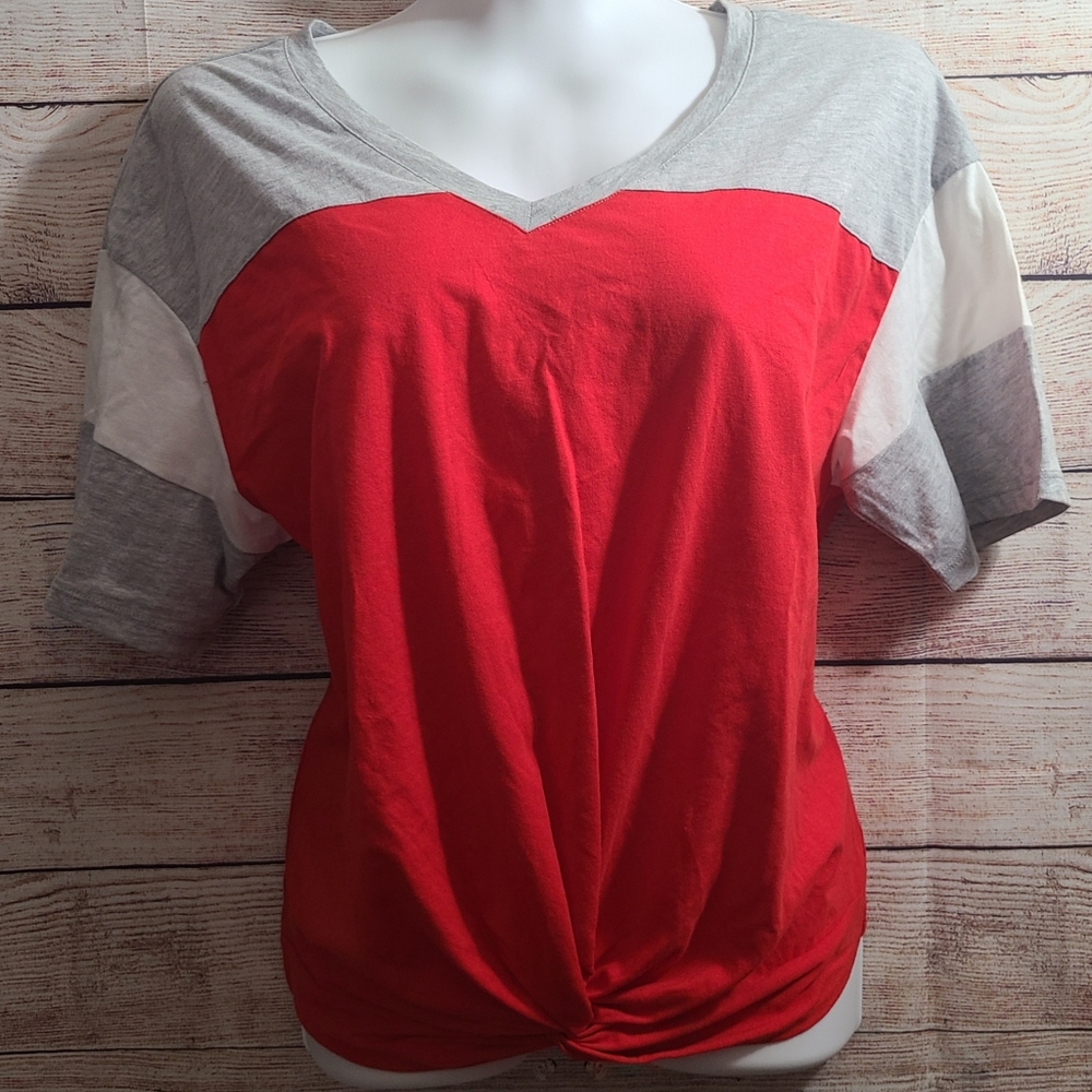 Jersey knit twist top